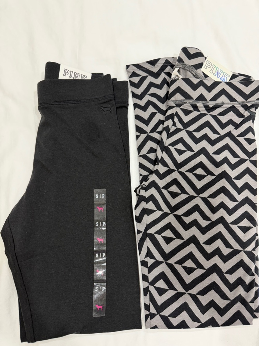 NWT l Victoria’s Secret PINK Full Length Legging Duo Small Black Gray Chevron
